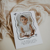 Bow Wavy Border Foto 1e verjaardag uitnodiging