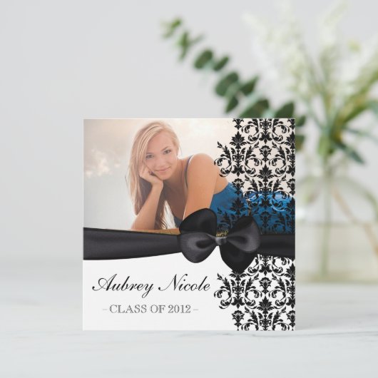 Bowed Floral Damask Afstuderen Invite [Black] Kaart (Staand voorkant)