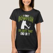 Bowfisher on days end in y Bowfishing Bowhunter Fi T-shirt (Voorkant)
