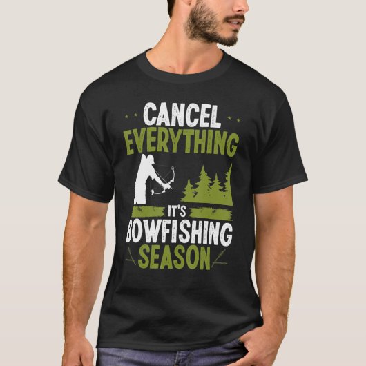 Bowfishing Season Airboat Fisherman Bow Hunter Bow T-shirt (Voorkant)