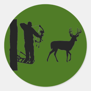 Bowhunter in Treestand Shooting Deer Ronde Sticker