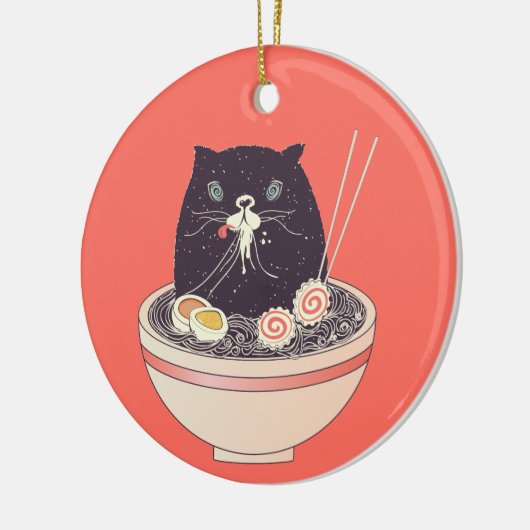Bowl van ramen en zwarte kat keramisch ornament (Links)