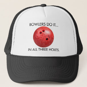Bowlers Doen Het... In Alle Drie Gaten. Trucker Pet