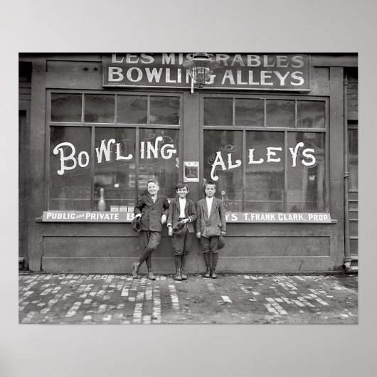 Bowling Alley, 1911. Antieke foto Poster (Voorkant)