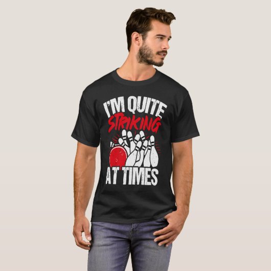 Bowling Ball Pin Bowler Strike Bowling Fanatic Bow T-shirt (Voorkant volledig)