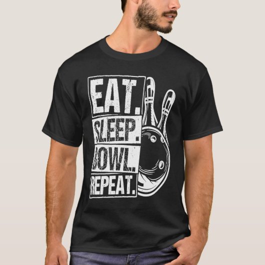 Bowling Ball Pin Bowler Strike Bowling Fanatic Bow T-shirt (Voorkant)