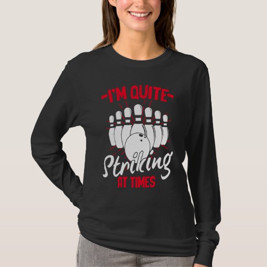 Bowling Ball Pin Bowler Strike Team Bowling Alley  T-shirt (Voorkant)