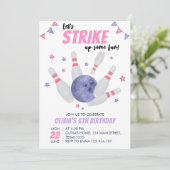 Bowling Birthday nodigt uit om wat plezier op te d Kaart (Staand voorkant)