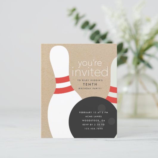 Bowling Birthday Party Invitation (Staand voorkant)