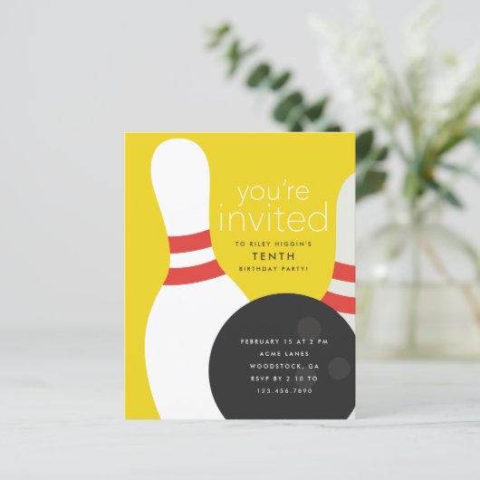 Bowling Birthday Party Invitation (Staand voorkant)