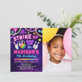 Bowling Birthday Party Rainbow Glow Foto Kaart (Staand voorkant)