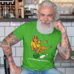 Bowling Dinosaur Cartoon Gepersonaliseerde Bowlers T-shirt<br><div class="desc">Voeg uw eigen slogan de naam van uw bowlingliga of een naam toe aan creëer uw eigen aangepast grafisch t-shirt. Dit t-shirt bevat een schattige cartoon van een dinosaurus in een bowlingshirt en is klaar om te worden aangepast met je eigen tekst in witte letters.</div>