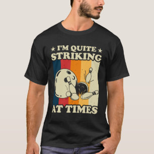 Bowling Ik ben heel opvallend bowler woordspeling T-shirt