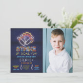 Bowling nodigen verjaardagsfeestje neon foto staki kaart (Staand voorkant)