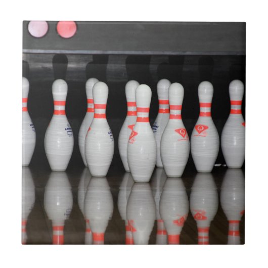 Bowling Pin Ceramic Tegel Tegeltje (Voorkant)