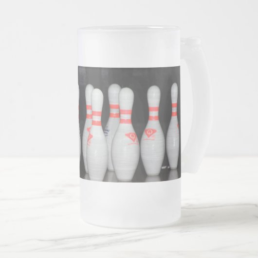 Bowling Pin Frosted Mok (Voorkant rechts)