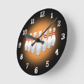 Bowling Pins: wandklok (Hoek)