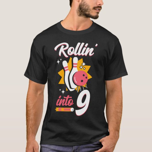 Bowling Team Rollin' Into 9 9e Verjaardag T-shirt (Voorkant)