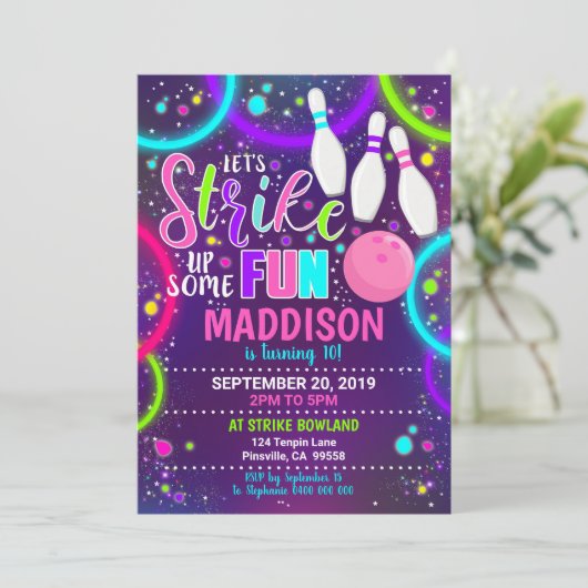 Bowling Uitnodiging Bowling Verjaardagstaking (Staand voorkant)