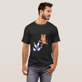 Bowlingkat die Pins omver gooit T-shirt (Voorkant volledig)