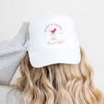 Bows & Babes Coquette Kersen Bachelorette Trucker Pet<br><div class="desc">Het "Bows & Babes Coquette Cherries" collectie geeft een lief, speels tintje aan elk feest. De suite beschikt over een kersencocktail met een delicate strik, waardoor een flirterige en leuke esthetiek ontstaat. Met een elegant script en zachte accenten legt dit collectie een vrouwelijke, coquette sfeer vast, ideaal voor een stijlvol...</div>