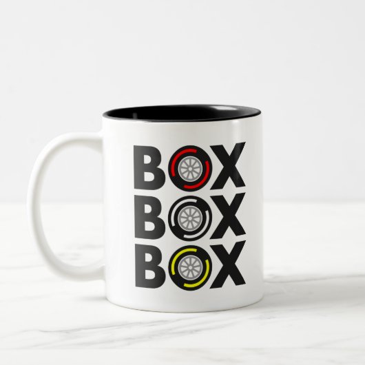 "Box Box Box" F1 Bandenontwerp Tweekleurige Koffiemok (Links)