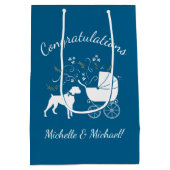 Boxer Dog Baby shower Puppy Blue Boy Medium Cadeauzakje (Achterkant)