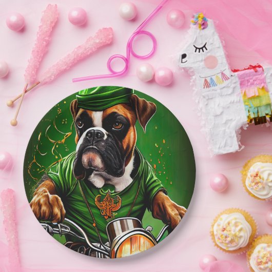 Boxer Dog Driving Bike St. Patrick's Day Papieren Bordje (Feest)