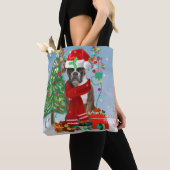 Boxer Dog in sneeuw met kerstcadeaus Tote Bag (Dichtbij)