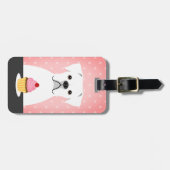 Boxer Dog White Eating Cupcake Roze Achtergrond Bagagelabel (Voorkant horizontaal)