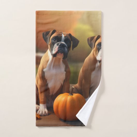 Boxer Pup Autumn Delight Pompoen Bad Handdoek (Handdoek)