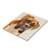 Boxer puppy op ivoorcrème achtergrond. tegeltje (Zijkant)