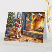 Boxer Sitting by Fireplace with Christmas Lights Kaart (Gele Bloem)