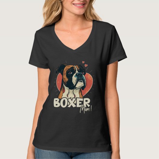 Boxerdog with heartdecoration Boxermom T-shirt (Voorkant)