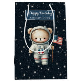 Boy Birthday Gift Bag met Space Teddy Bear Medium Cadeauzakje (Voorkant)