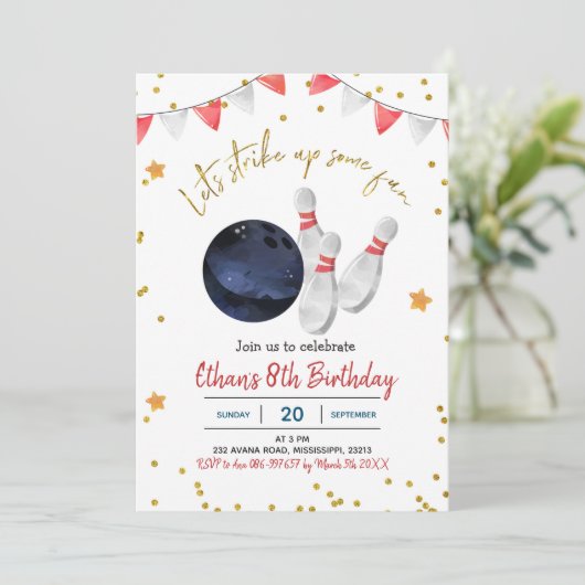 Boy Bowling Birthday Uitnodiging (Staand voorkant)