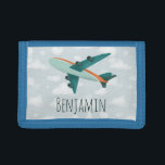 Boy Cute Modern Blue Airplane Kinder Travel Drievoud Portemonnee<br><div class="desc">Dit kinder kaartontwerp van het transportvliegtuig is voorzien van een modern blauw en oranje vliegtuig met een achtergrond van blauwe lucht en wolken,  en kan gepersonaliseerd worden met de naam van uw jongen. Ideaal voor een vliegtuig en een reisliefhebbend kind! Bekijk onze winkel voor andere leuke design.</div>