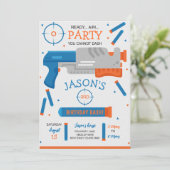 Boy Dart Pistool War verjaardagsfeestje Kaart (Staand voorkant)