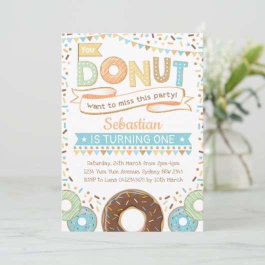 Boy Donut Invitation Doughnut Birthday Sprinkles Kaart (Staand voorkant)
