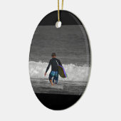 BOY EN ZIJN BOOGIE BOARD KERAMISCH ORNAMENT (Links)