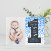 Boy First Birthday Chalkboard Confetti Foto Kaart (Staand voorkant)