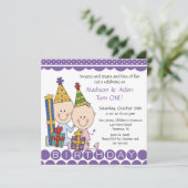 Boy & Girl Stick Figuur Twins Birthday Uitnodiging (Staand voorkant)
