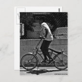 Boy Riding Bike Briefkaart (Voorkant / Achterkant)