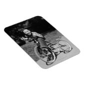 Boy Riding Tricycle Magneet (Rechterzijde)