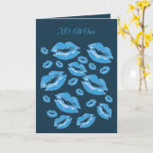 Boyish Blue Lip Print Flirtatious Fun Kaart (Gele Bloem)