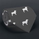 Boykin Spaniel Silhouetten Patroon Grijs Stropdas<br><div class="desc">Deze originele Boykin Spaniels patroon stropdas is een geweldig cadeau voor hondenvaders! Dit coole stropdas is verkrijgbaar in verschillende kleuren en legt een verklaring af voor iedereen die van een Boykin houdt. Een geweldige geschenk voor de man die een stropdas draagt voor zaken, of voor speciale evenementen zoals vakantieprogramma's, AKC-shows...</div>