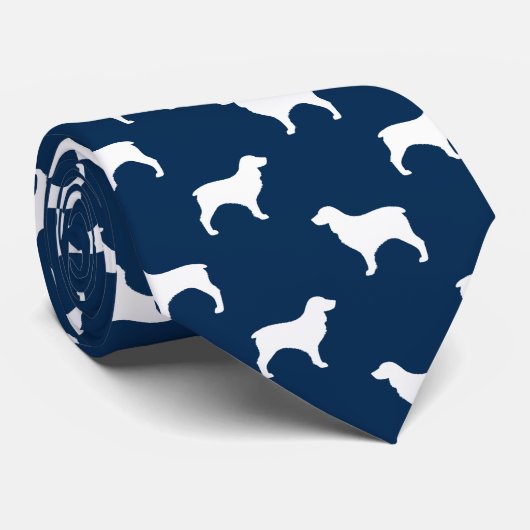 Boykin Spaniel Silhouettes Pattern Blue and White Stropdas (Opgerold)