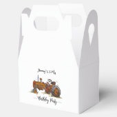 Boys birthday party with antique tractor design bedankdoosjes (Geopend)