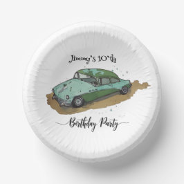 Boys birthday party with two toned sedan papieren kommen