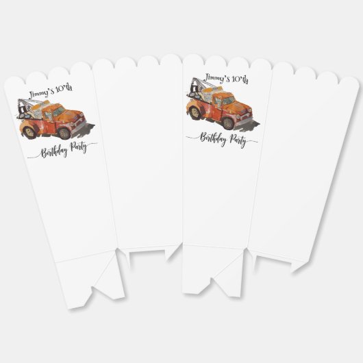 Boys birthday party with wrecker bedankdoosjes (Ongevouwen)